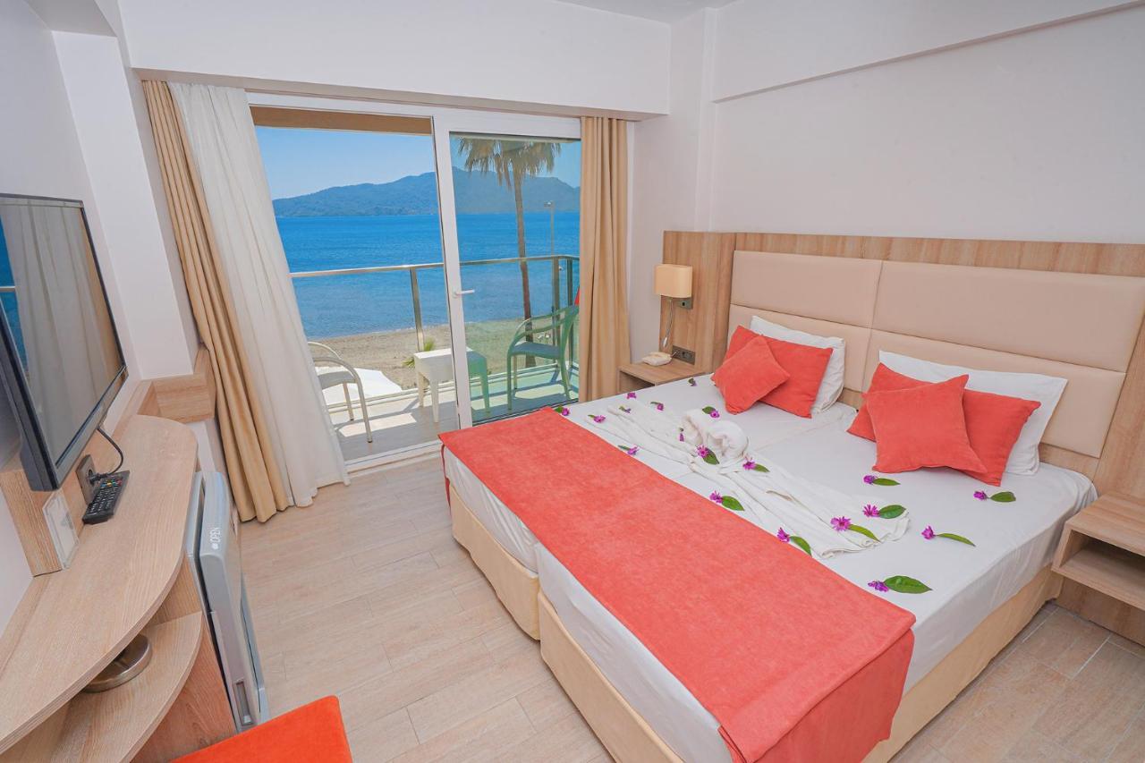 Deluxe Double Room with Sea View,1257147400:JPEG