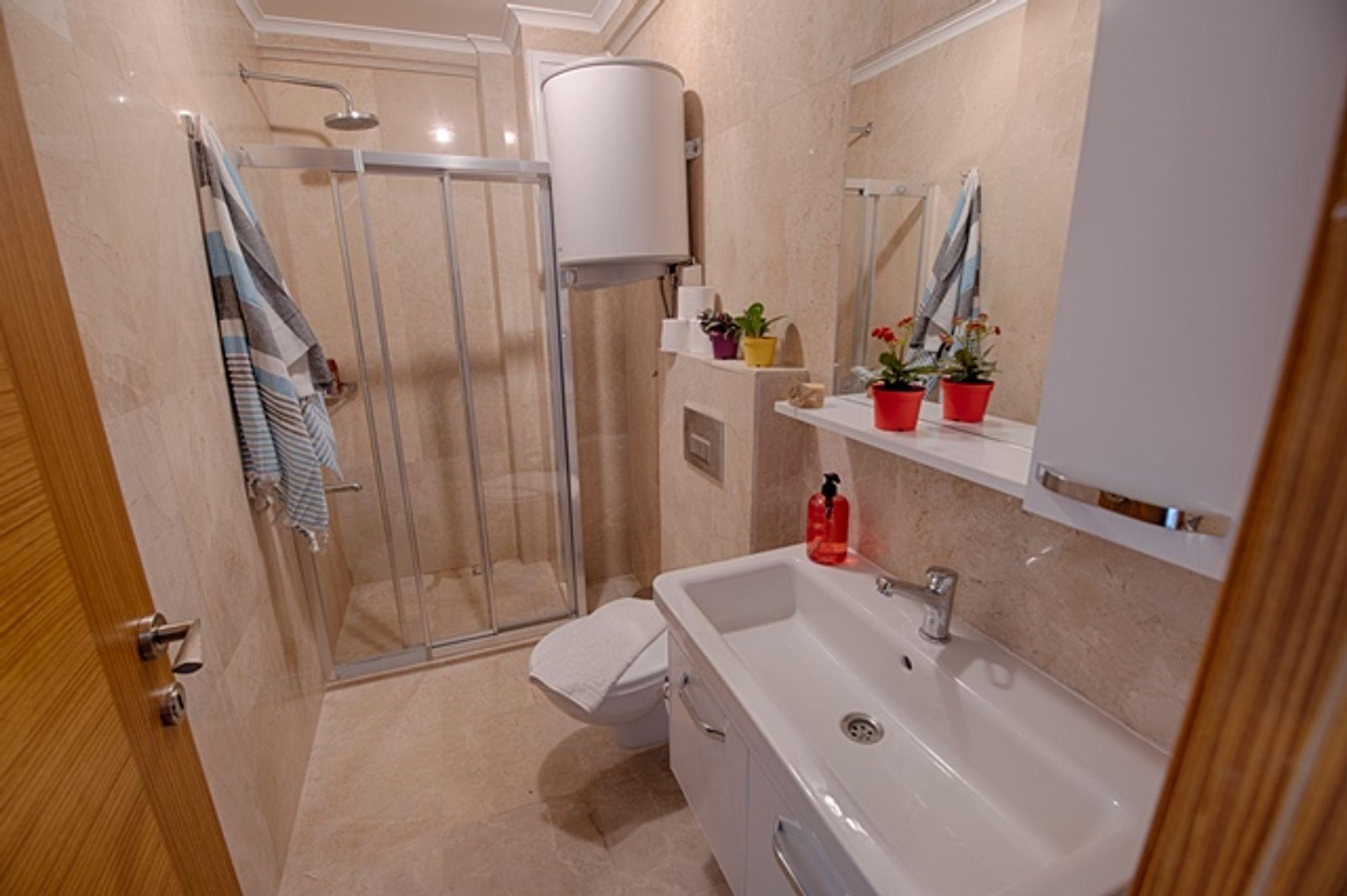 Deluxe Apartment,1284715300:JPEG