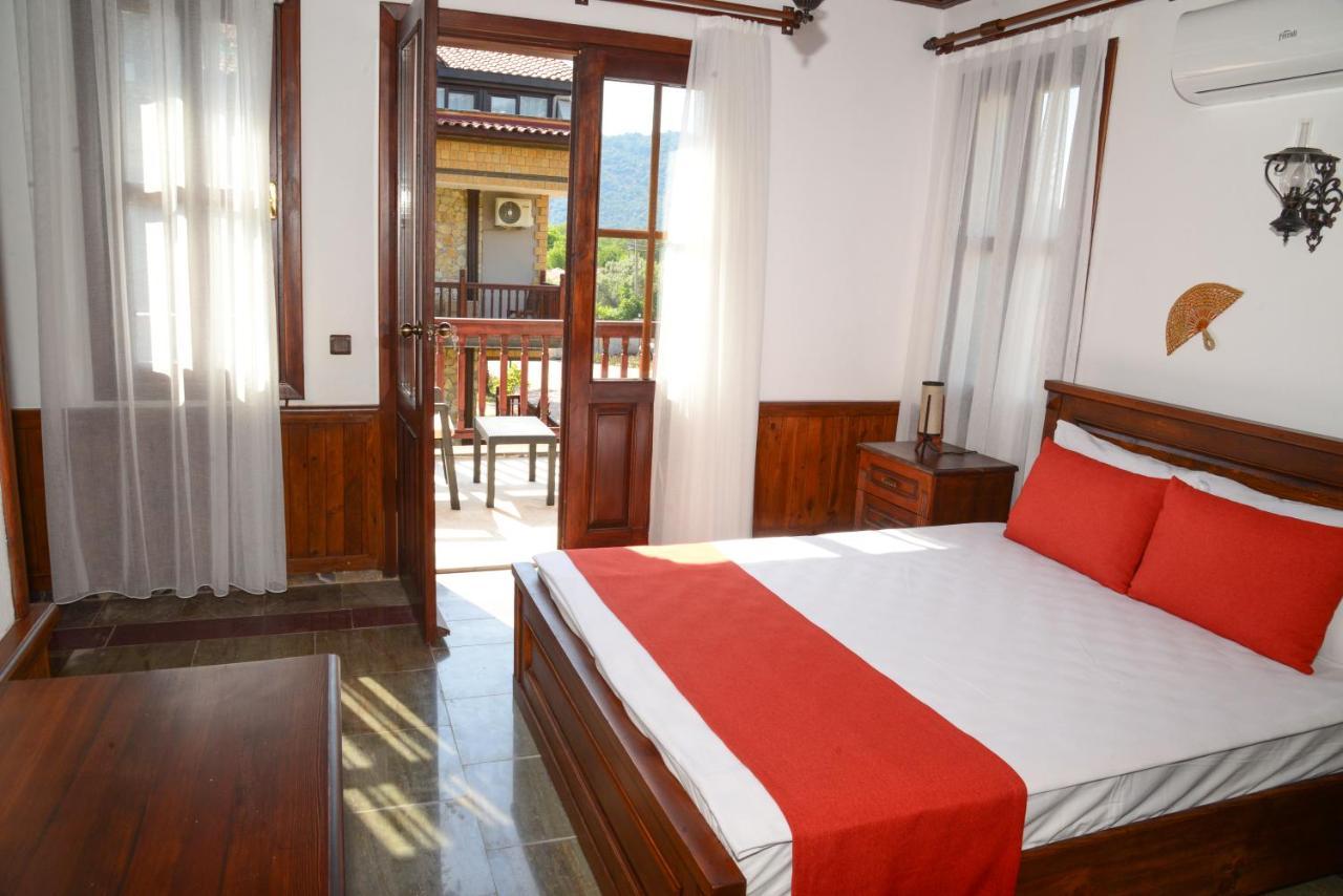 Doppelzimmer mit Poolblick