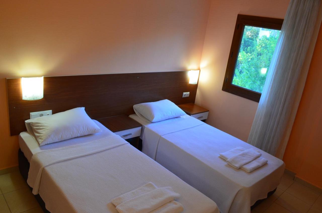 Economy Twin Room,1299286609:JPEG