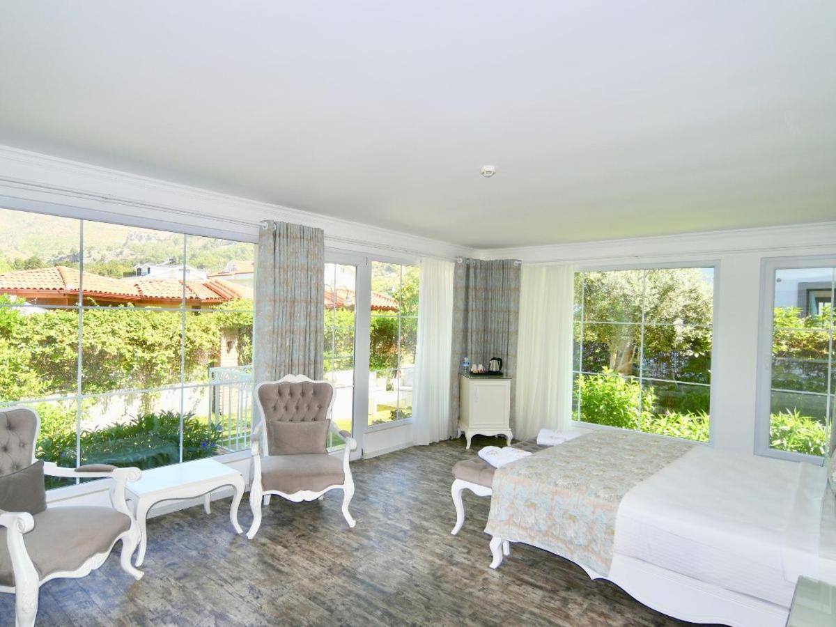 Executive Suite with Garden View,1343636492:JPEG