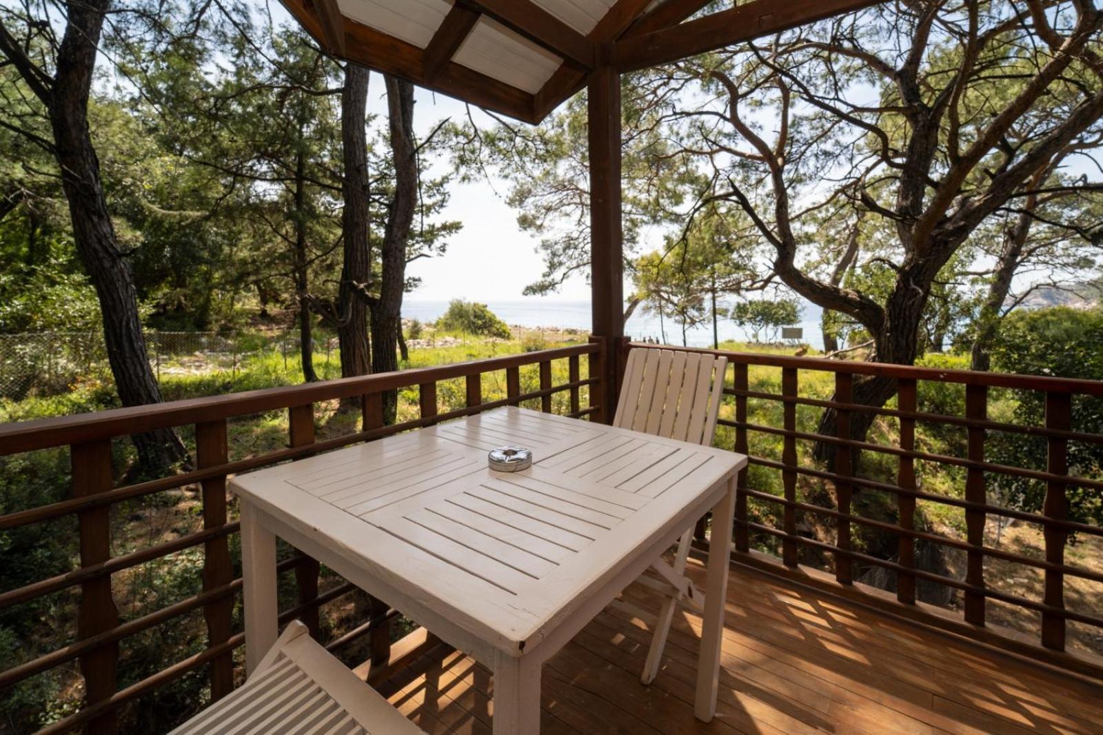 Pine Houses Sea View