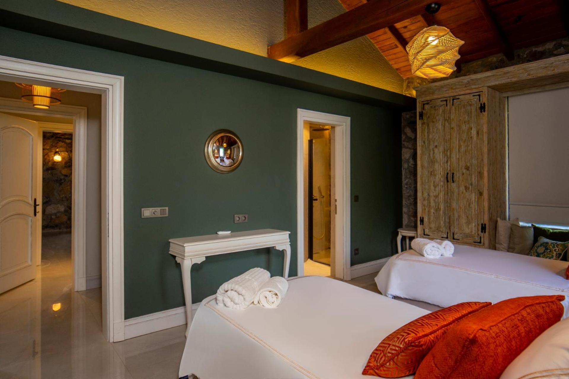 Two-Bedroom Villa,1596988176:JPEG