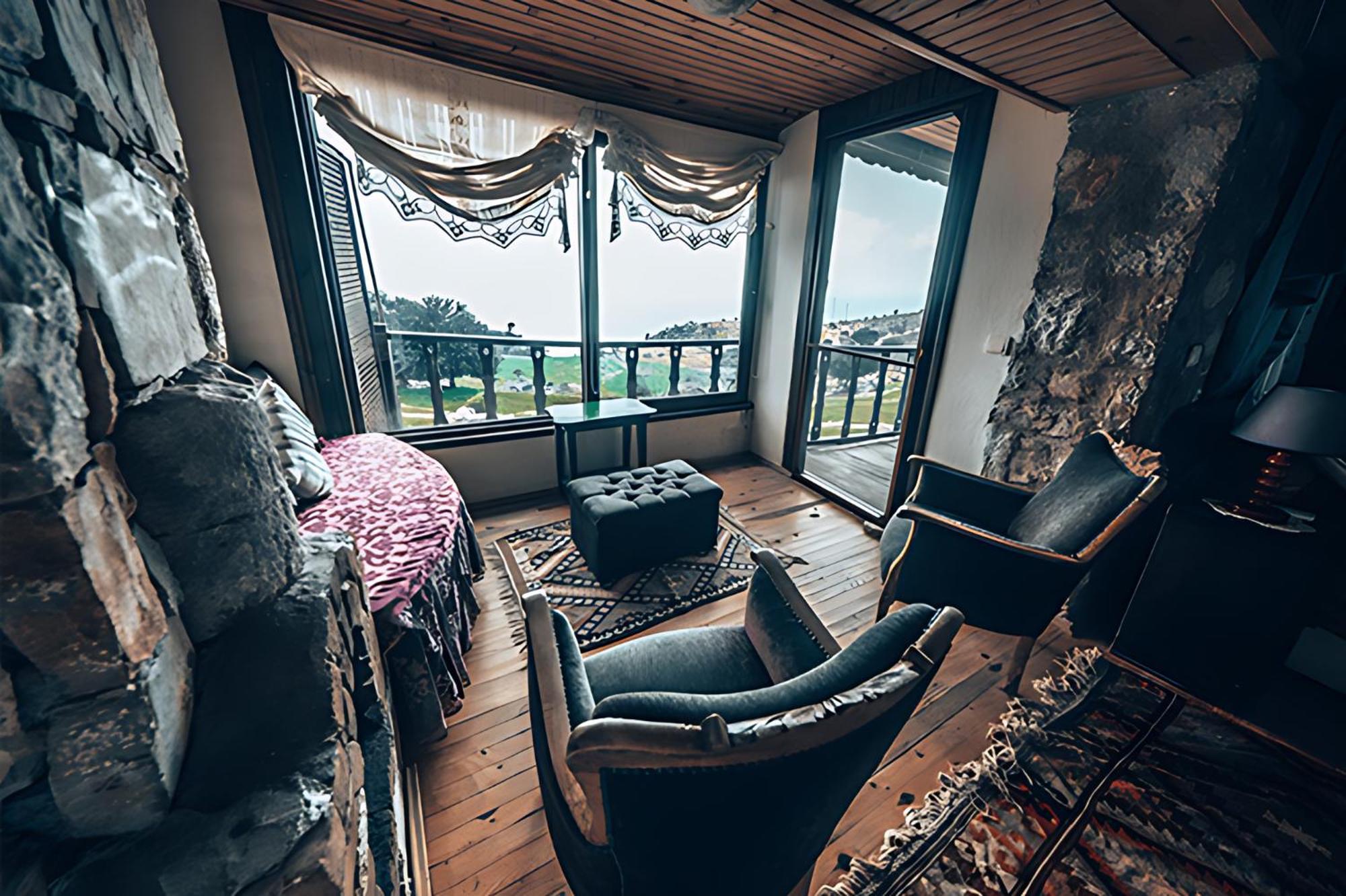 Double Room,1646908243:JPEG
