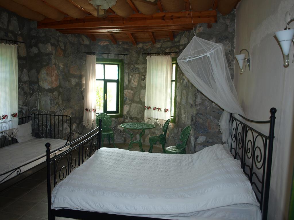 Basic Triple Room,327262783:JPEG