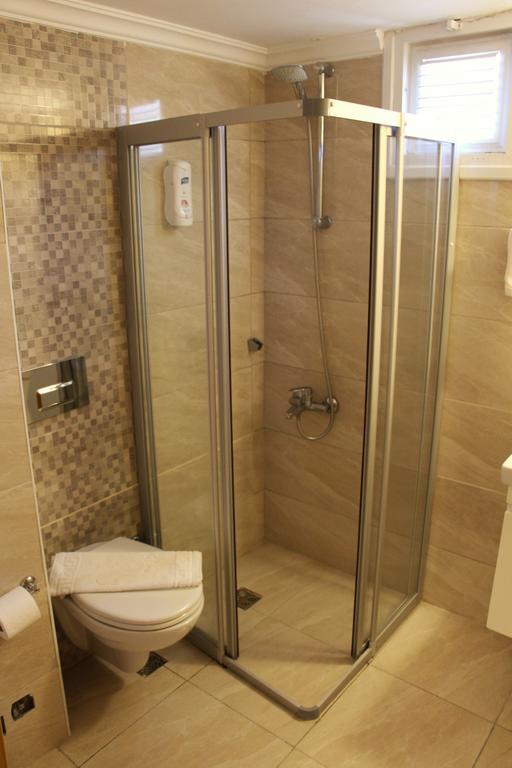 Single Room,379703527:JPEG