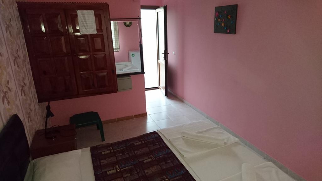 Standard Double or Twin Room,402161802:JPEG