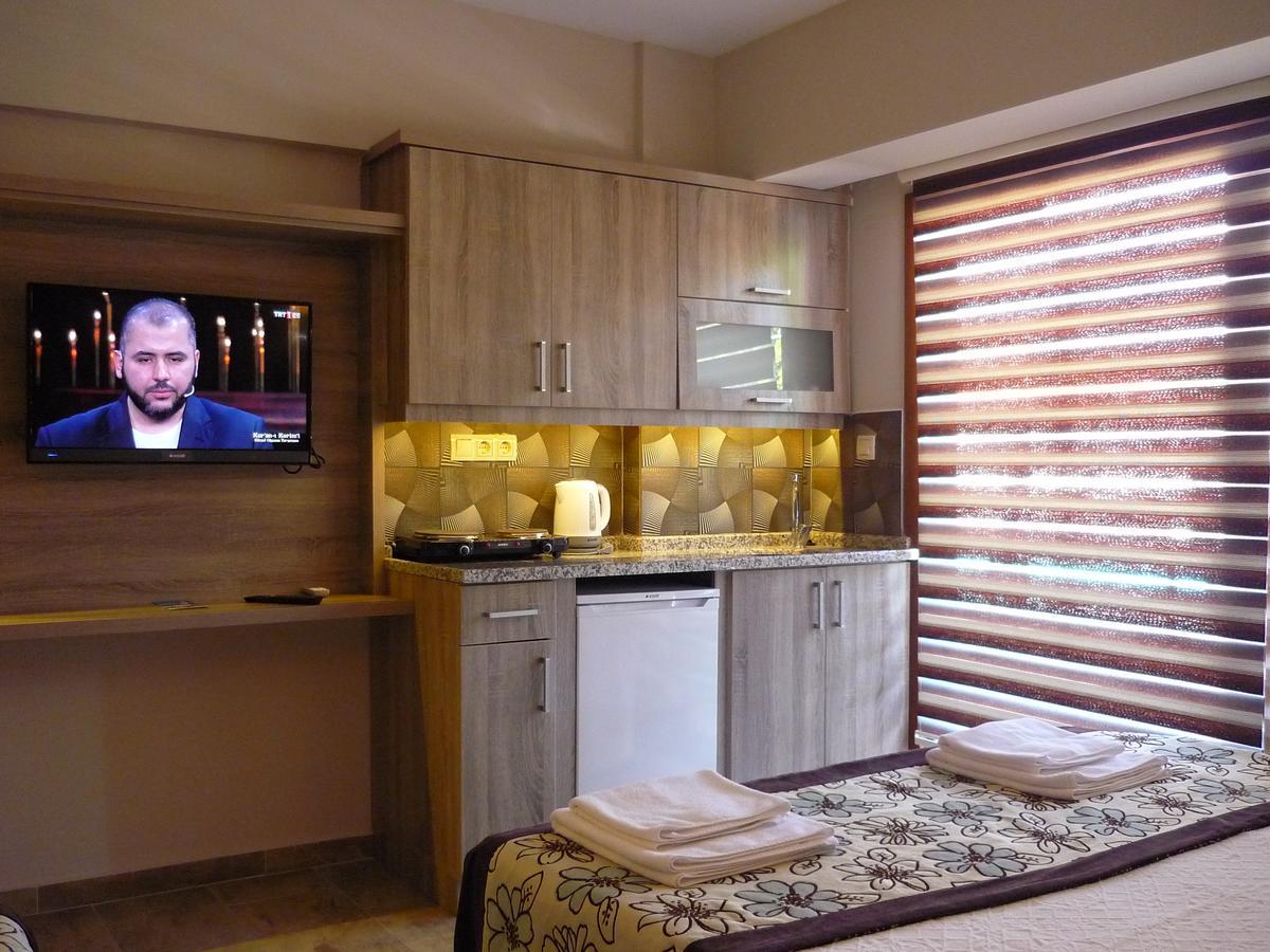 Deluxe Double or Twin Room with Balcony,1324460302:JPEG