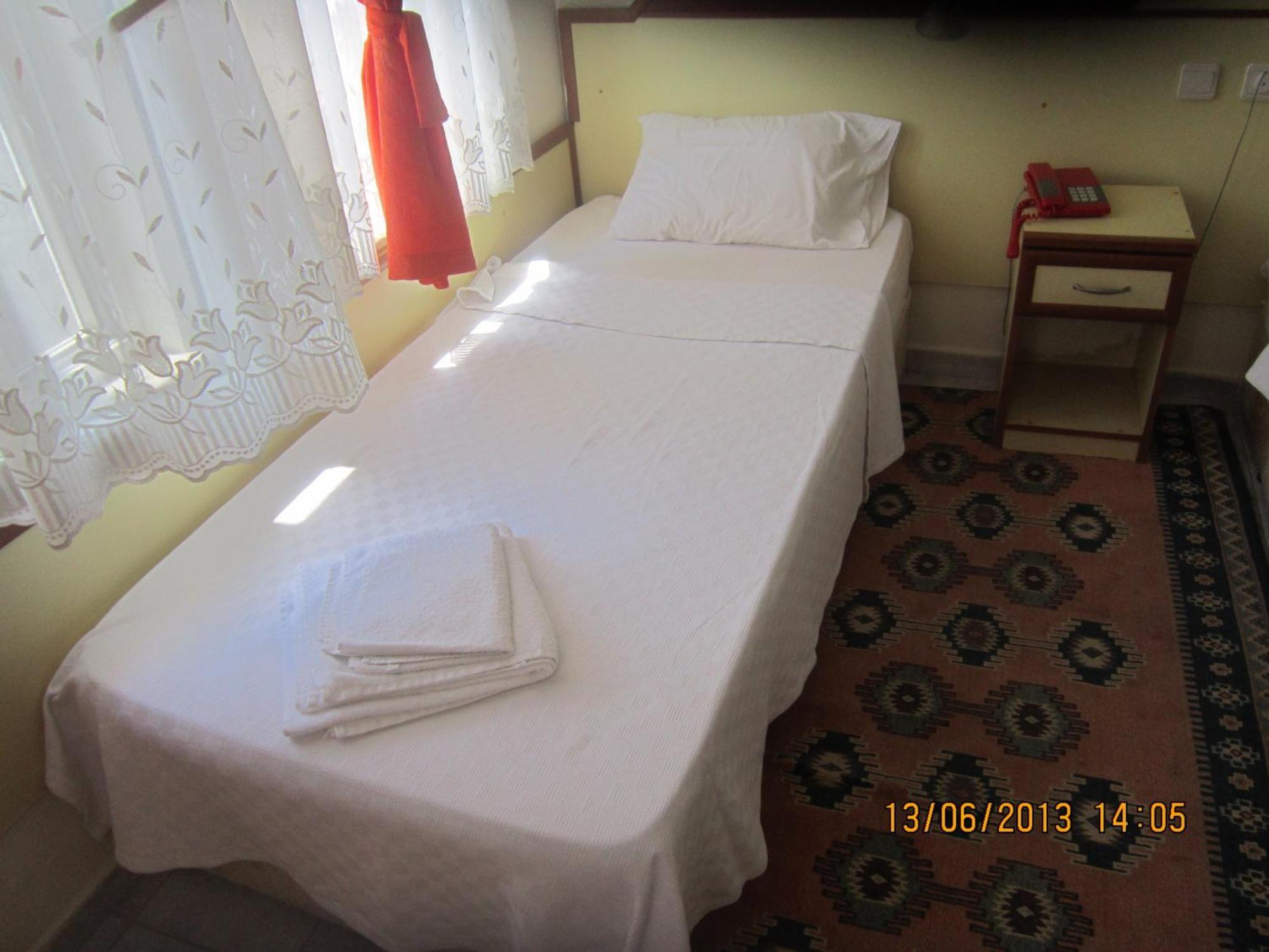 Double Room,1580561493:JPEG