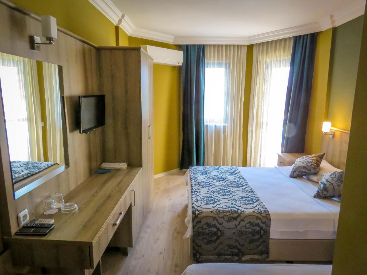 Standard Double Room,770198788:JPEG