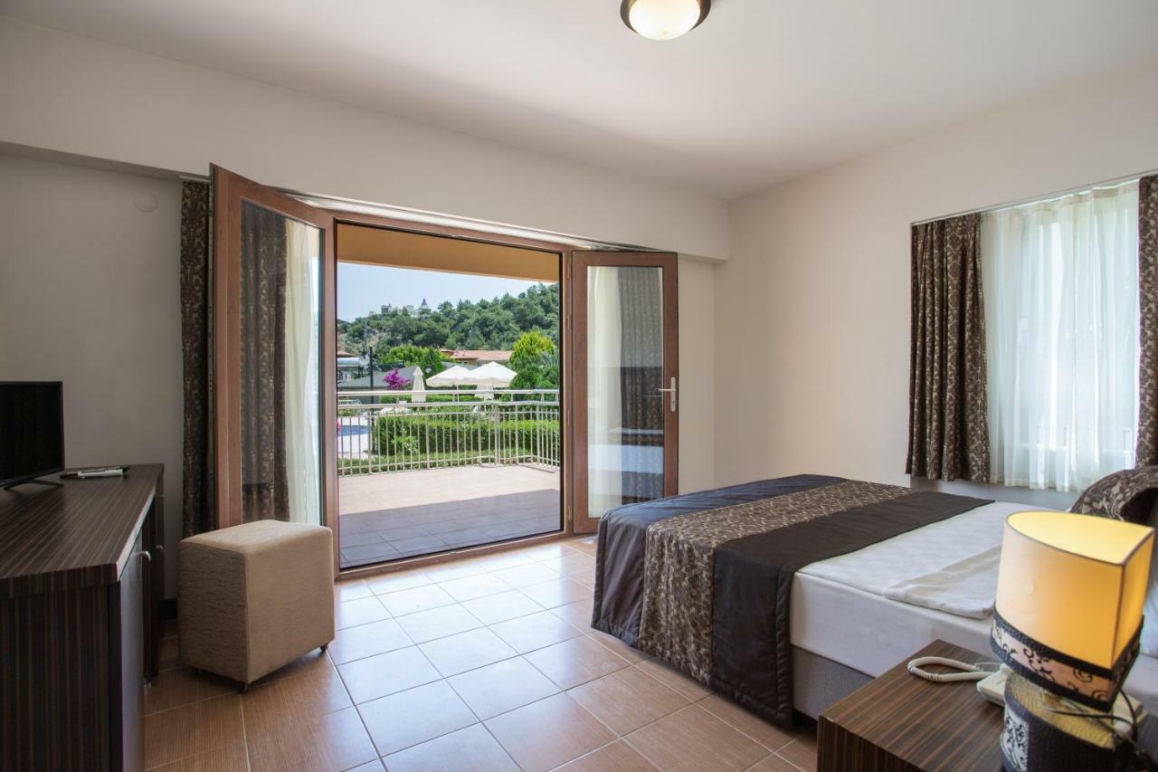 Standard Double or Twin Room Balcony,812516244:JPEG