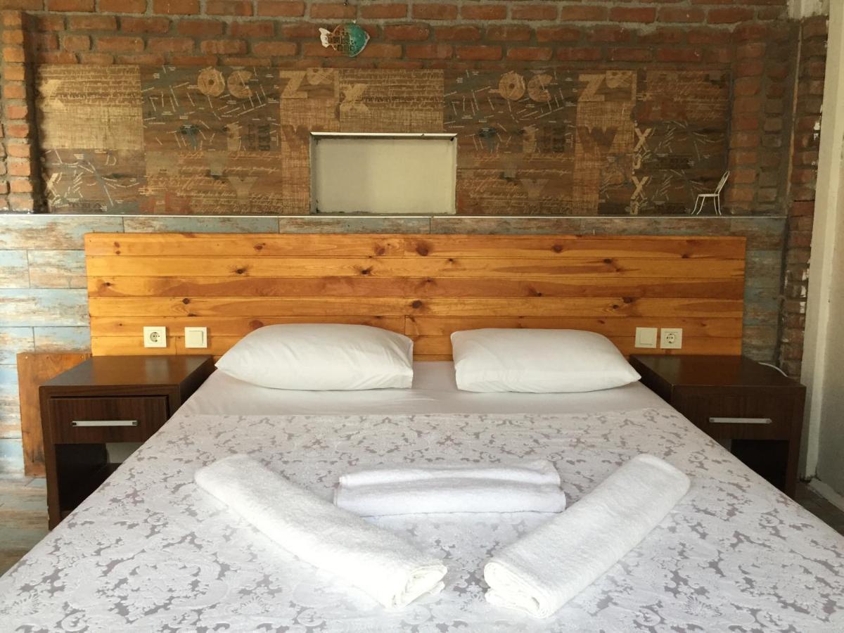 Deluxe Çift Kişilik veya İki Yataklı Oda