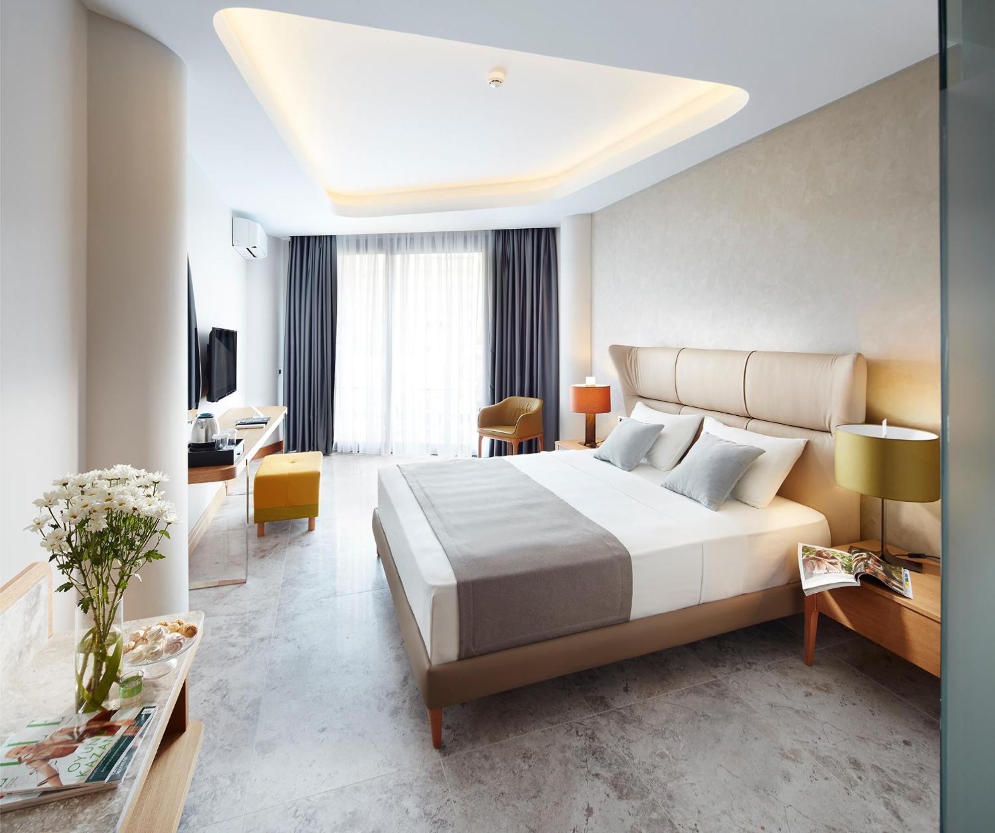 Suite with Private Pool,1139214373:JPEG