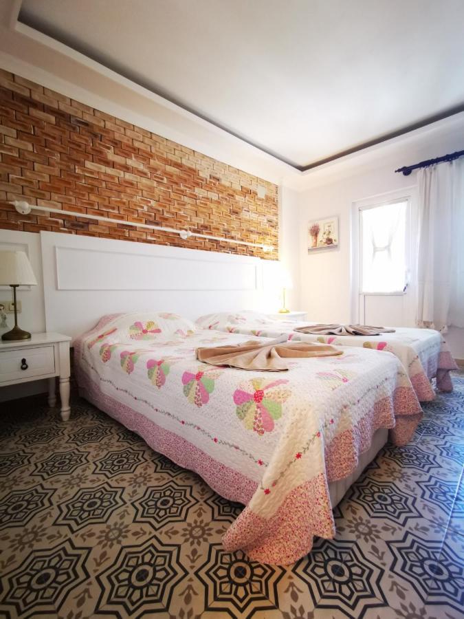 Standard Double or Twin Room,997968495:JPEG