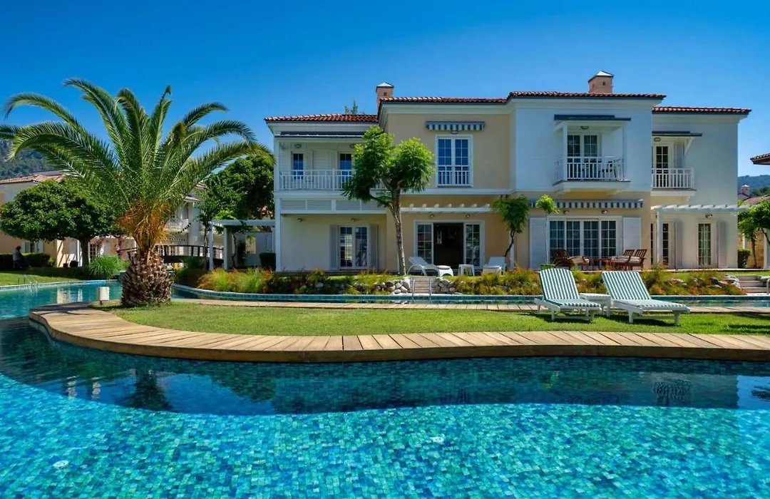 Portville Holiday Villas - Villa Dila-1