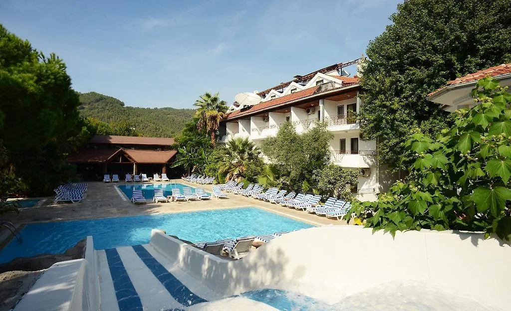 Alvaro Apartments-1