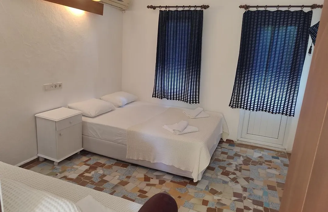 Hotel Tropicana-1