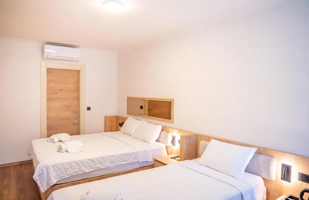 Sunmed Lodge-1
