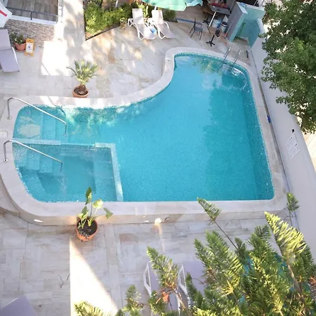 Villa Verdi-2