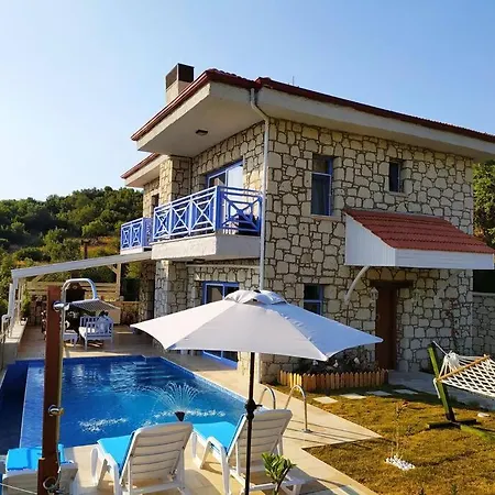 Sleeps 4, Sea View Villa With Private Pool Awz 277-3