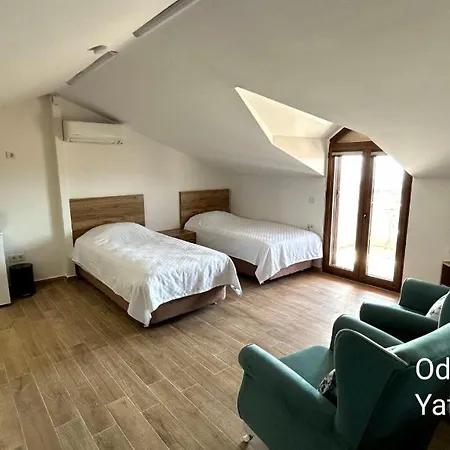 Panorama Simi Guest House-2