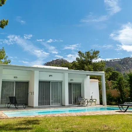 Z-Villas Beach Hotel-2