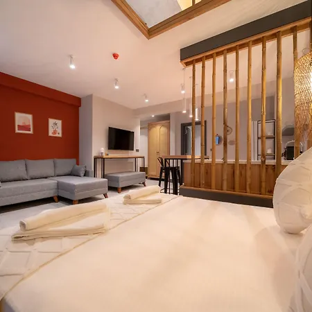 Reddoors Suites Sea View-3