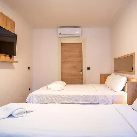 Sunmed Lodge-3