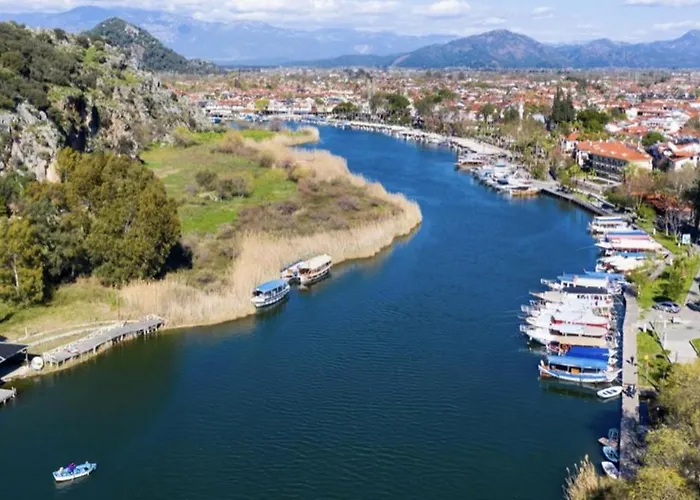 Fabulous 3 Bedroom Apartment In Dalyan With Pool