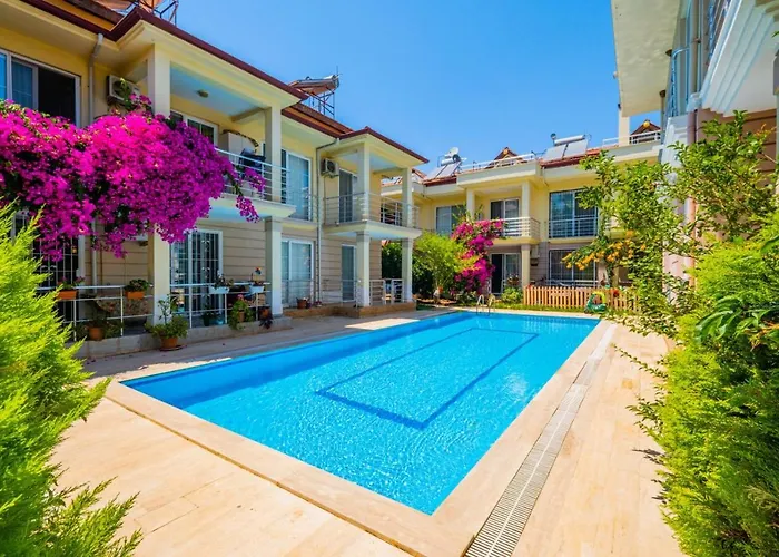 Privates Guel Evleri Calis Beach Villa Fethiye