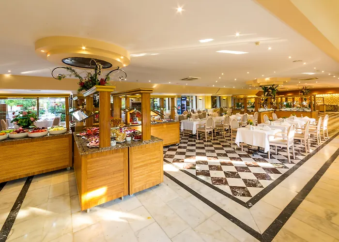 Hotels in de buurt van İçmeler Beach