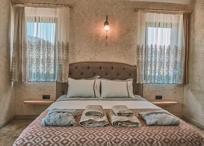 Turunç House Kayaköy Otel