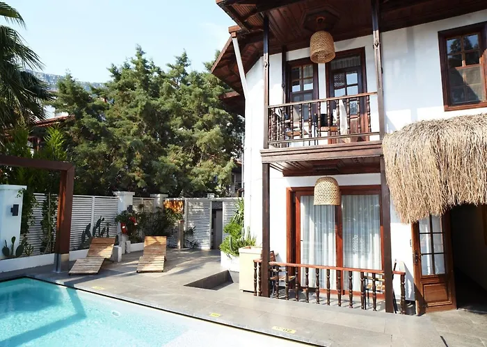 No 22 Riders' Inn Akyaka 