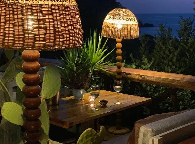 Large Bungalow With Sea View In Kabak Bay, Oeluedeniz Fethiye