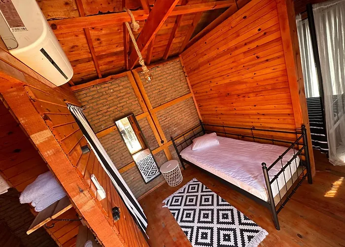 Haustierfreundliches Bed and Breakfast Otantik Tas Ev Dalaman