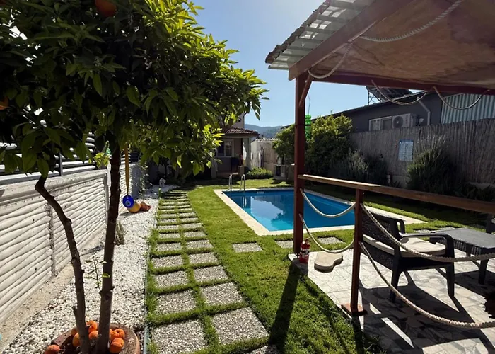 Villa Dalaman Muejgan Hanim Konagi mit Pool