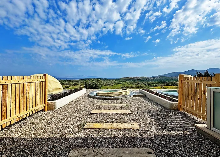Haustierfreundliches Datca Vineyard Guesthouse - Over 14 Years Old Only