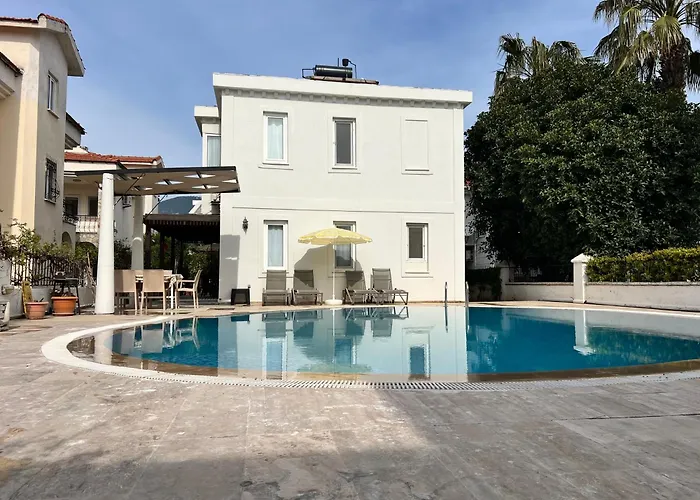 Cabin Rentals in Dalyan