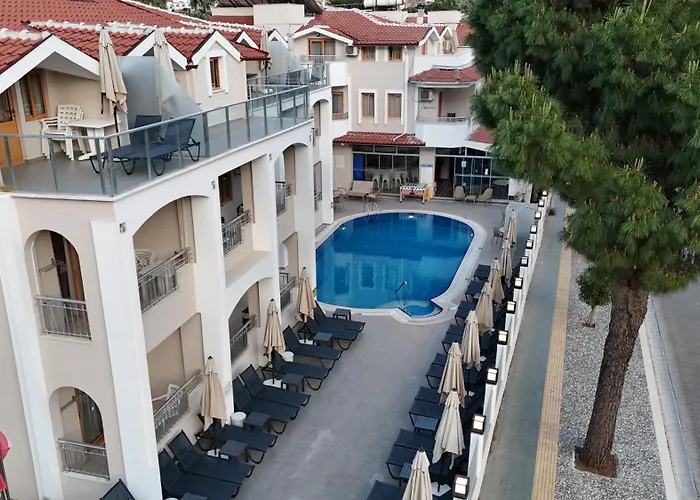 Hotels in İçmeler