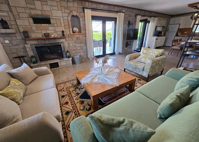 Private Dalyan Villa Stonehouse-1