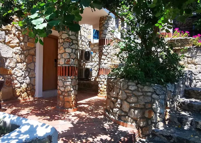 Oludeniz hotels near Oludeniz Ucretsiz Halk Plaji