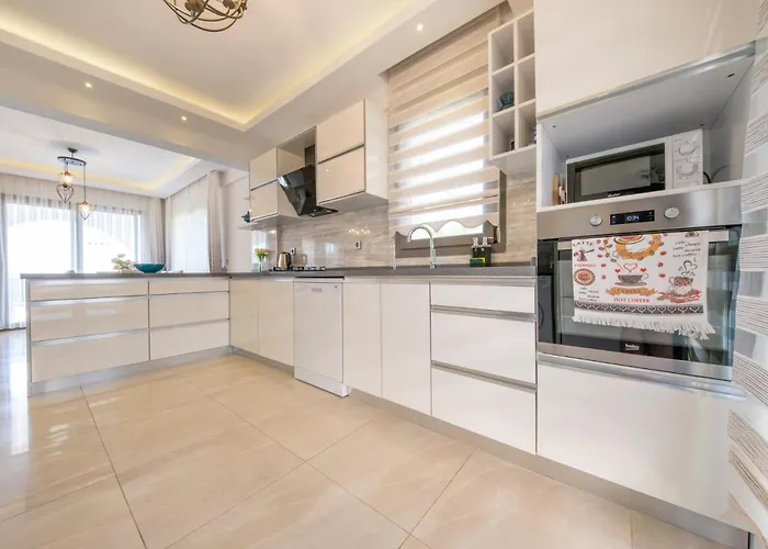 Turquoise Shores Family-Friendly Luxury Villa Hisaronu, Ovacik By Sunworld Villas Fethiye with Pool
