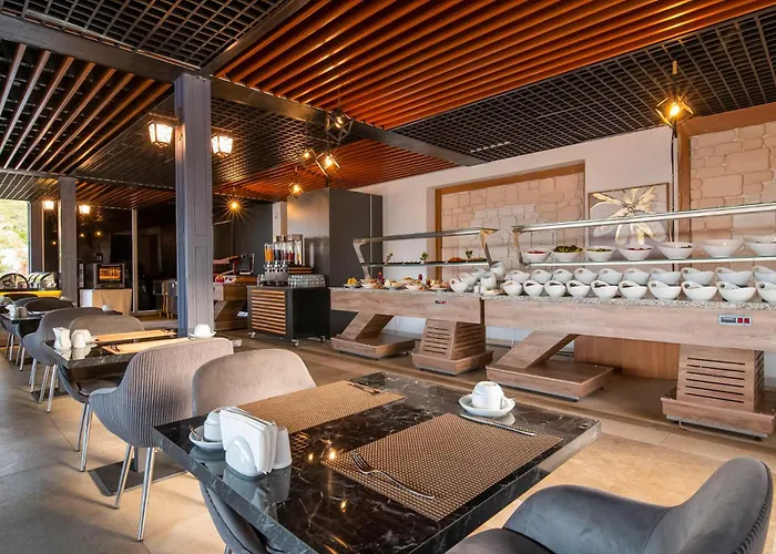Ramada by Wyndham Fethiye Oludeniz Otel