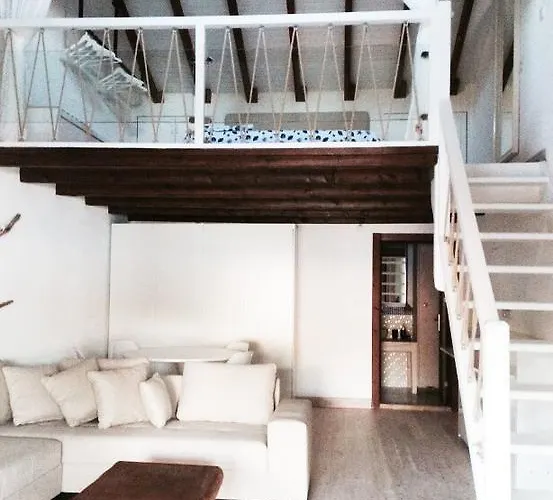Vira Demir Otel Marmaris