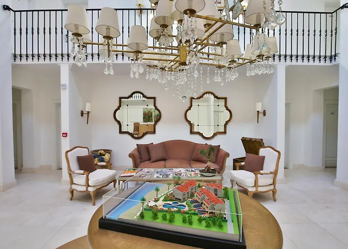 Palm Bay Beach Hotel Emecik
